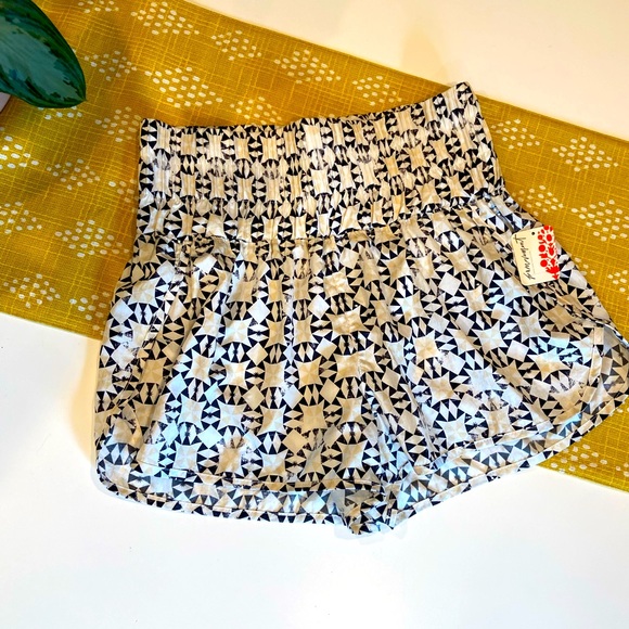 NWT Free people movement athletic shorts - Picture 1 of 2